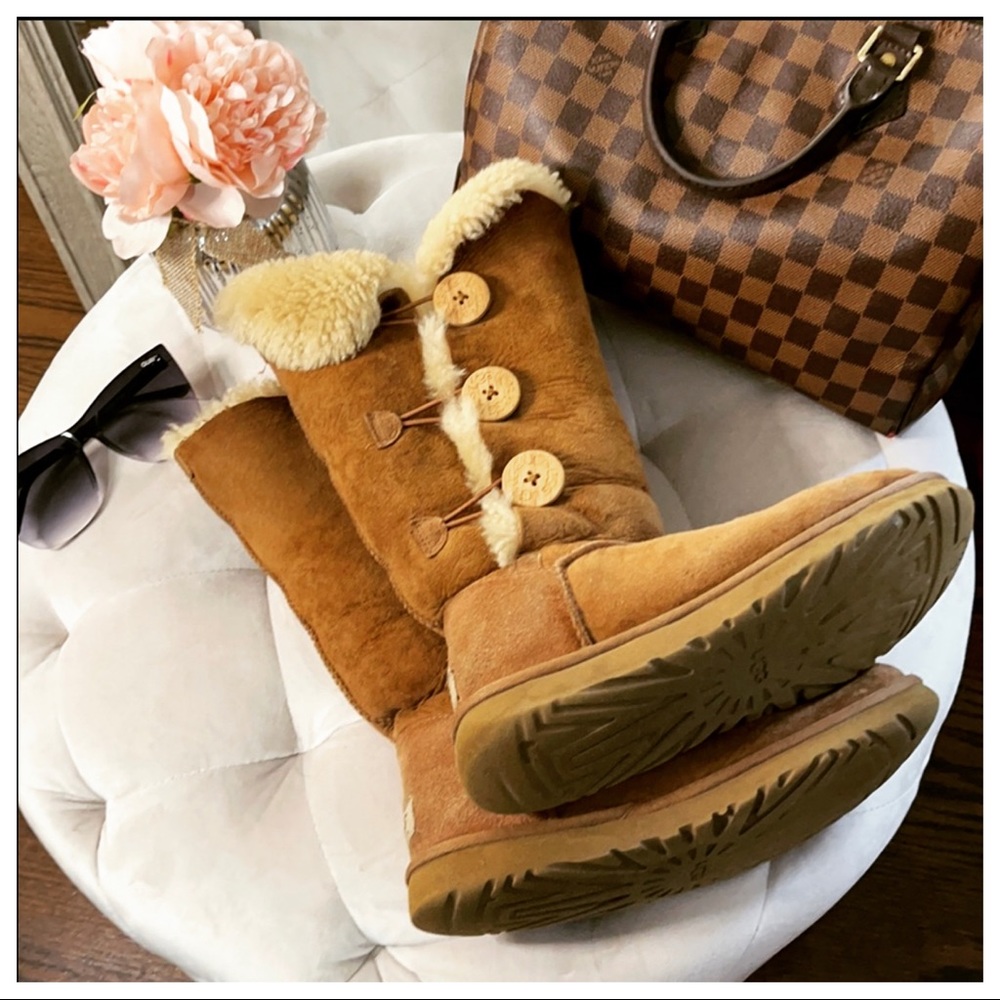 Ugg Bailey Boots
